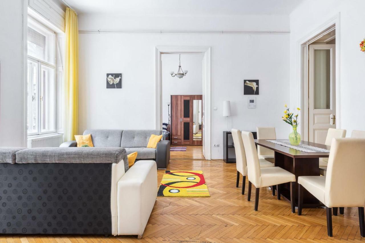 Izabella Home 2 Budapest Bagian luar foto