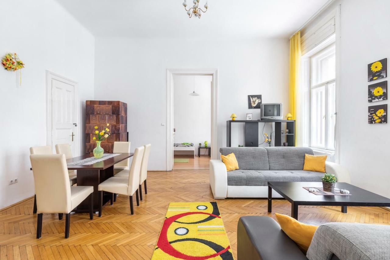 Izabella Home 2 Budapest Bagian luar foto