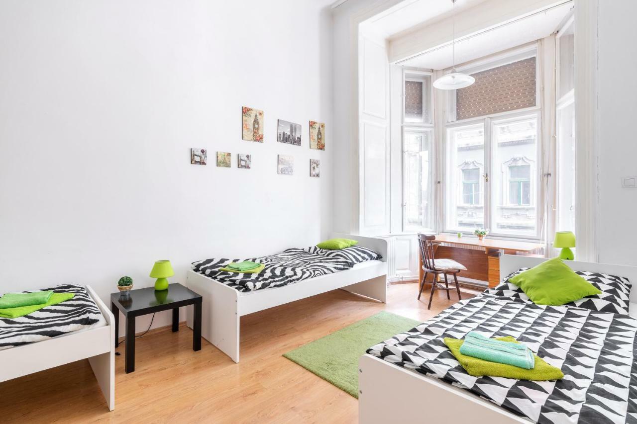 Izabella Home 2 Budapest Bagian luar foto