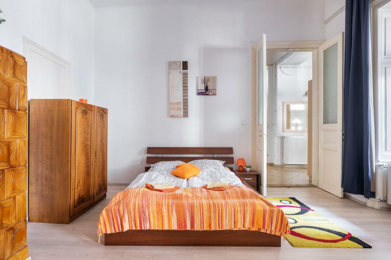 Izabella Home 2 Budapest Bagian luar foto