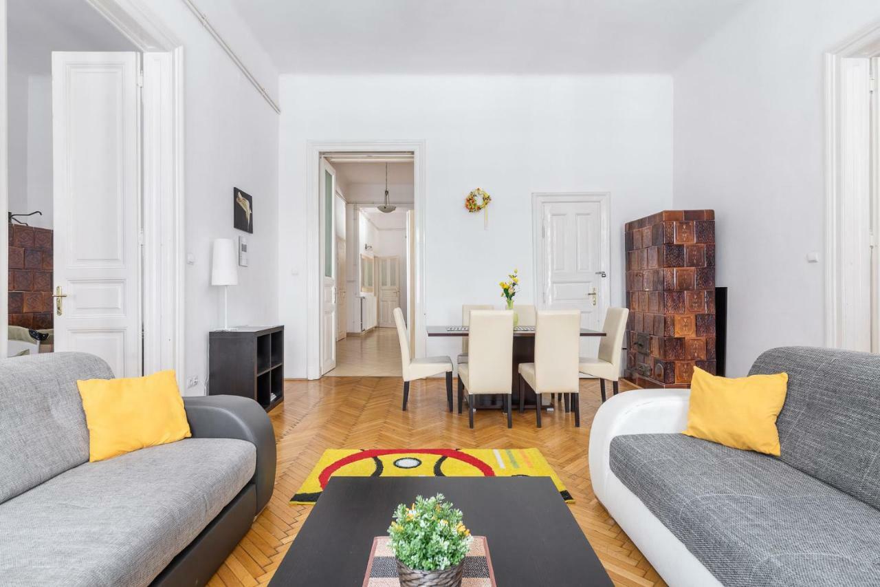 Izabella Home 2 Budapest Bagian luar foto